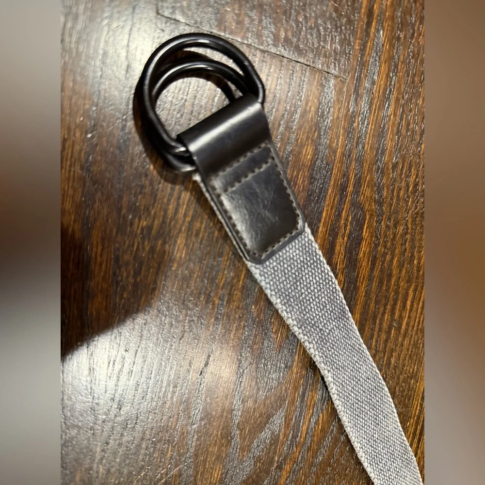 Kid’s Sz 24 Gray Canvas D-Ring Belt